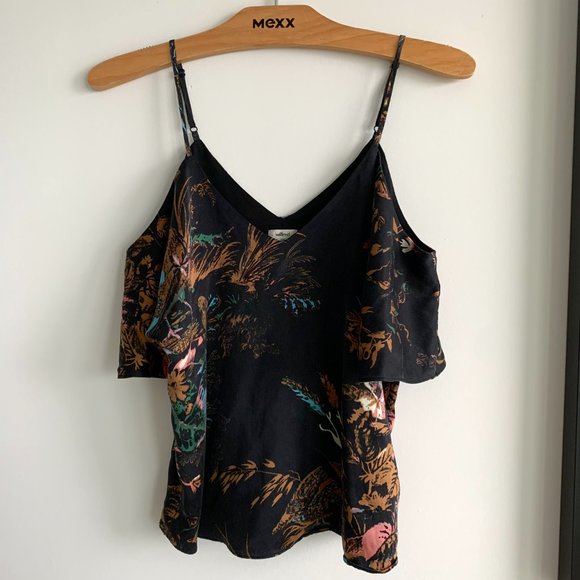 Aritzia Wilfred Shoulder Cut Out Top | Draveil Blouse | Size XXS - Picture 4 of 6